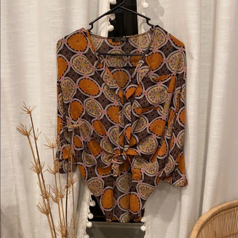 • 70’s VTG • Paisley Print Blouse • - Picture 2 of 6